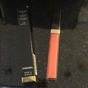 CHANEL Pink Lip Balm Gloss